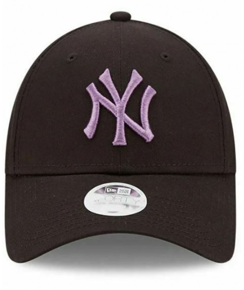 New York Yankees League Essential Womens Black 9FORTY Adjustable Cap 9FORTY Black 60240300